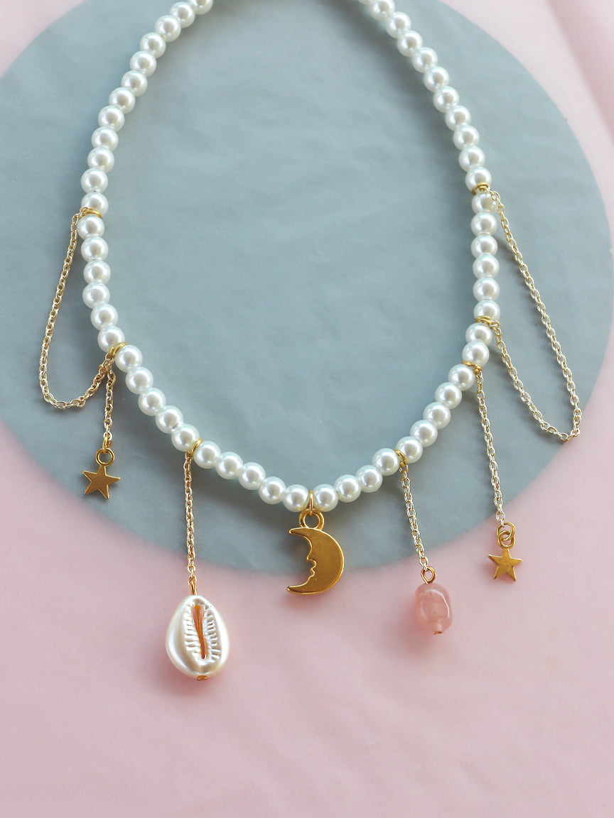 Moon Lover Pearl Necklace