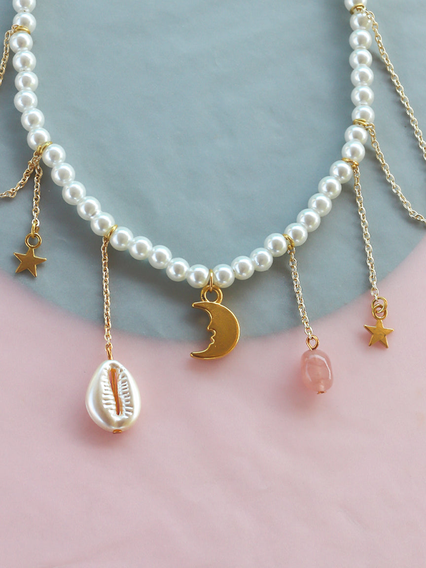 Moon Lover Pearl Necklace