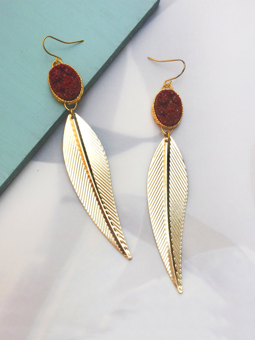 Leaf Earrings Gold