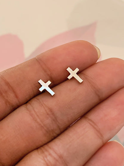 Cross Earstuds