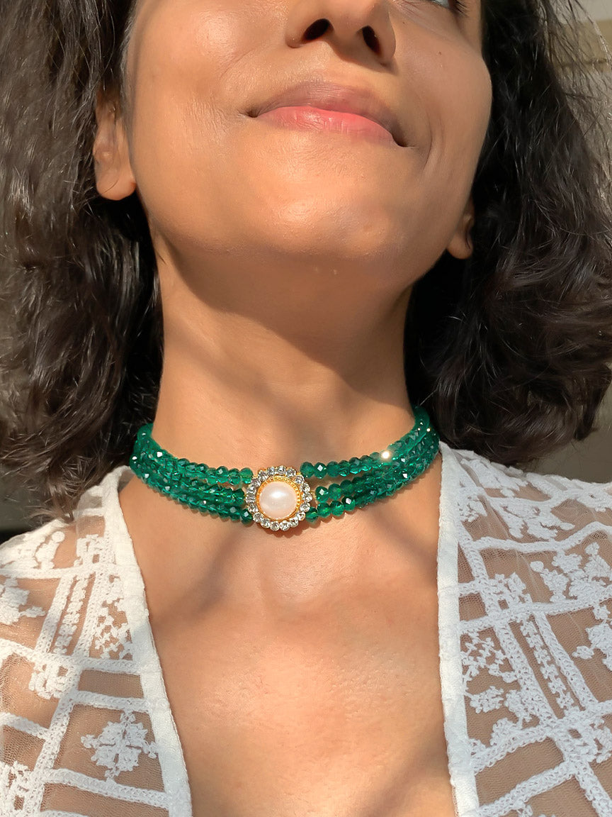 Emerald and Pearl Choker