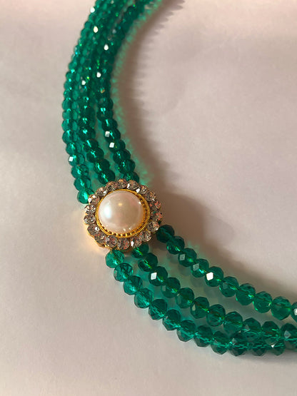 Emerald And Pearl Choker