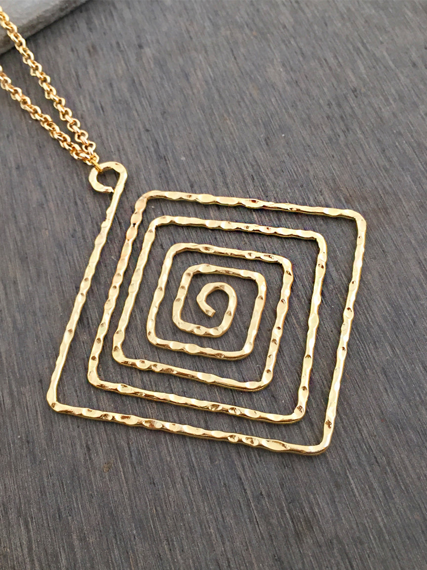 Gold Maze Pendant Necklace